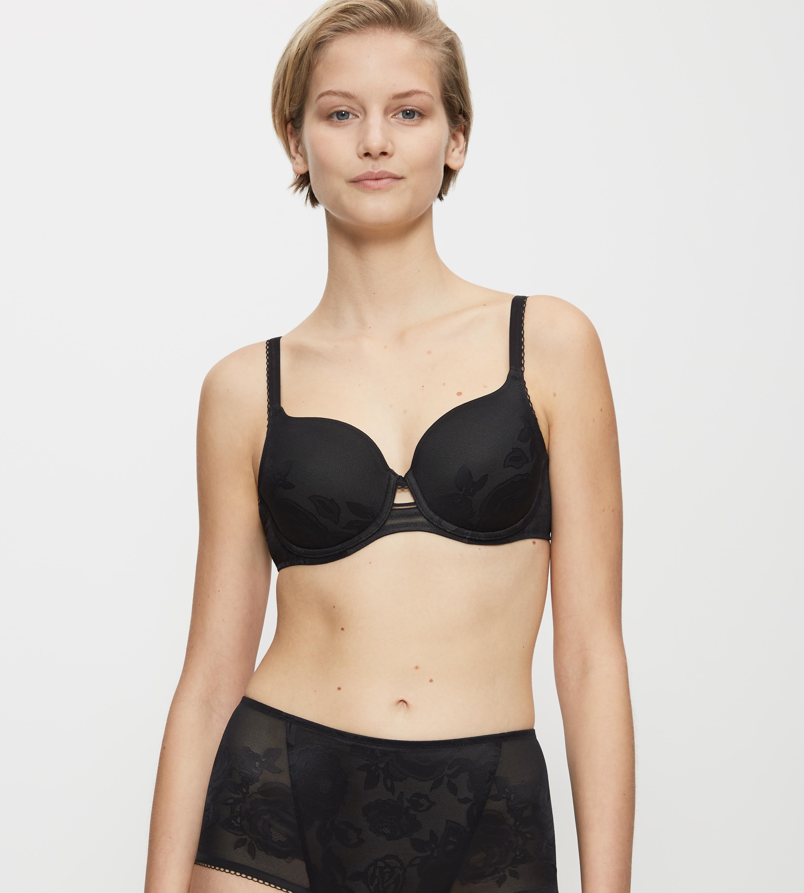 BüGel-Bh Triumph "Wild Rose Sensation", Damen, Gr. 75, Cup B, Schwarz, Spitze, Obermaterial: 53% Polyester, 33% Polyamid, 14% Elasthan, Bhs BüGel-Bh, Formende Spitze, Mittlerer Shape-Effekt