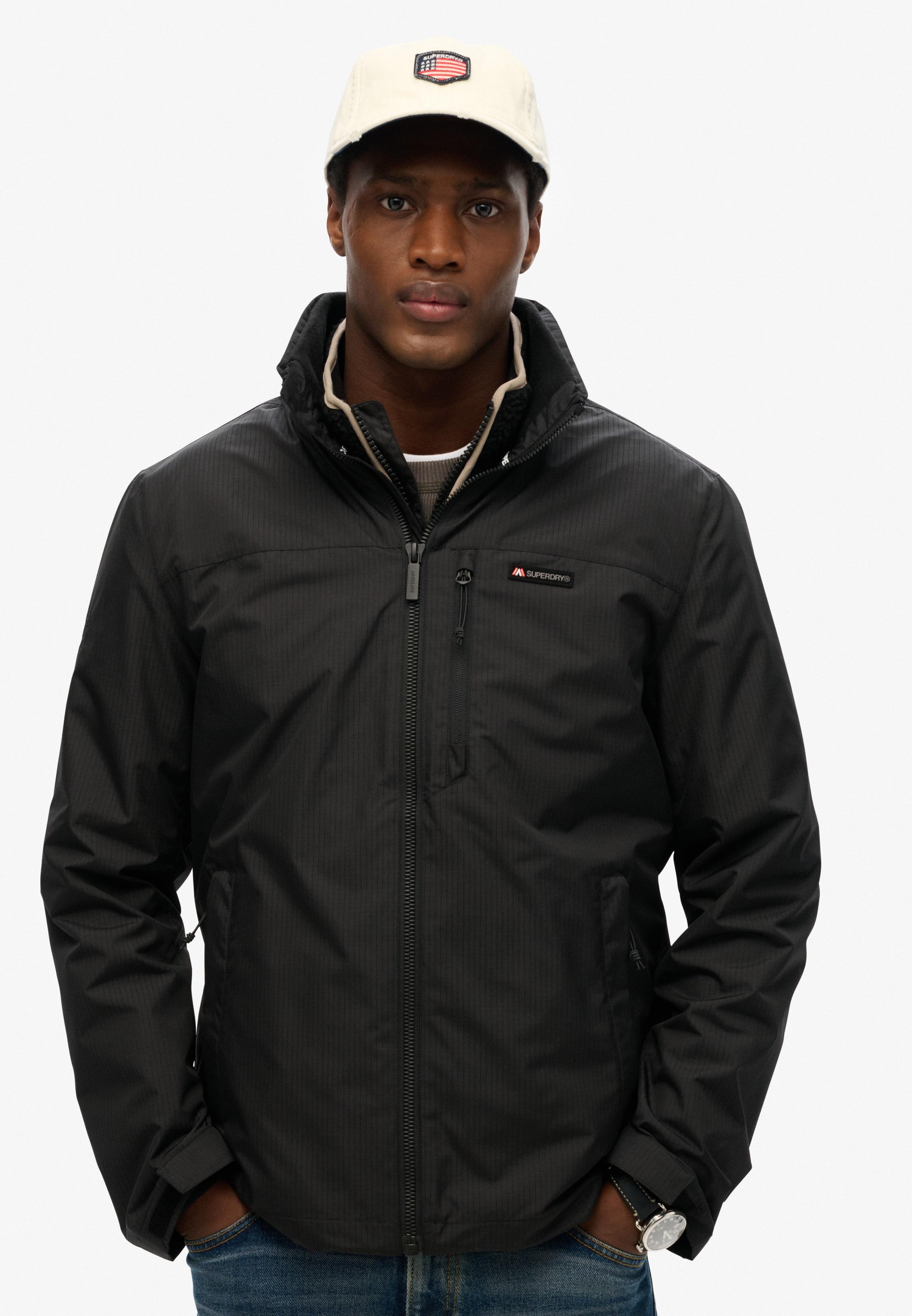 Outdoorjacke Superdry "Non Hood Logo Windbreaker", Herren, Gr. Xl, Schwarz (Jet Schwarz), Web, Obermaterial: 100% Polyester, Unifarben, HüFtlang, Jacken Outdoorjacke, Mit Obermaterial Aus Polyester, HüFtlange Passform, Unifarben